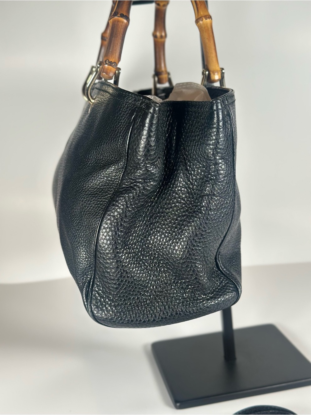 Authentic Gucci Black Leather Shoulder Bag with Bamboo Handles - Picture 4 of 16